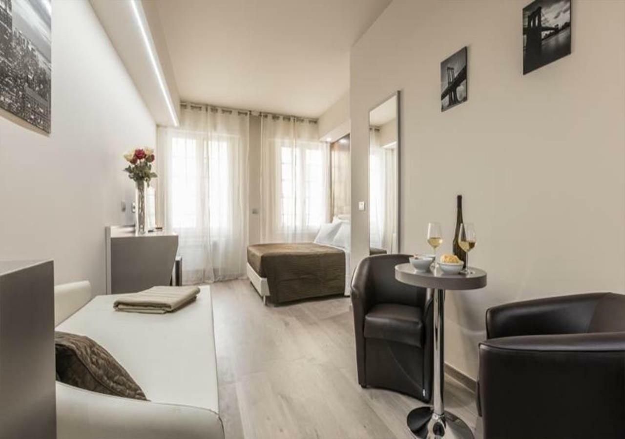 Astoria Deluxe Affittacamere 2*